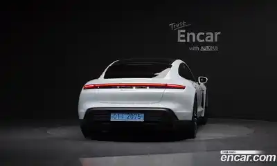 Porsche Taycan 2022 0.1 Автомат в Москве № 213065, миниатюра 4