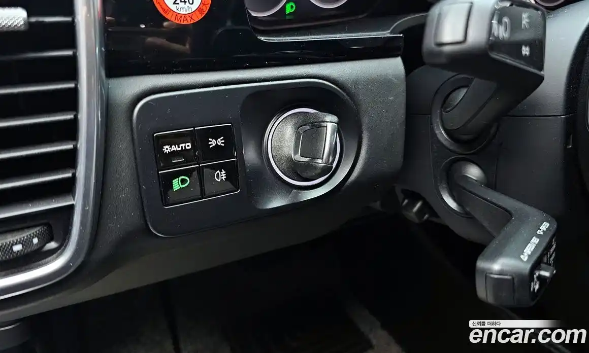 Porsche Cayenne 2020 3.0 Автомат в Москве № 213255, фото 20