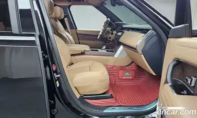 Land Rover Range-Rover 2024 4.4 Автомат в Москве № 213356, миниатюра 11