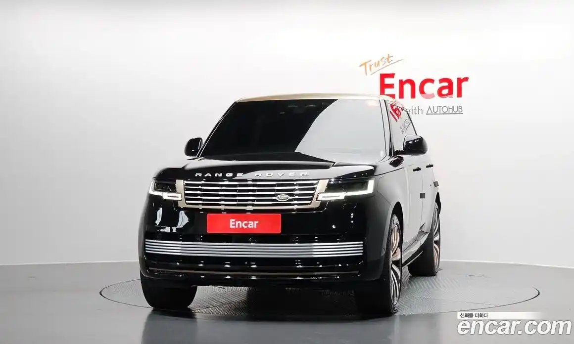 Land Rover Range-Rover 2024 4.4 Автомат в Москве № 213356, фото 9