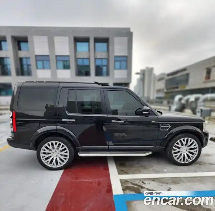 Land Rover Discovery 2015 3.0 Автомат в Москве № 213855, фото 3
