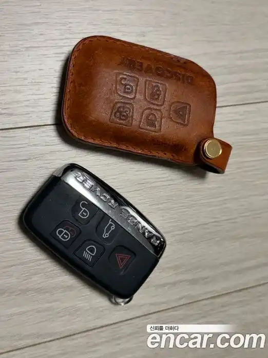 Land Rover Discovery 2015 3.0 Автомат в Москве № 213855, фото 9