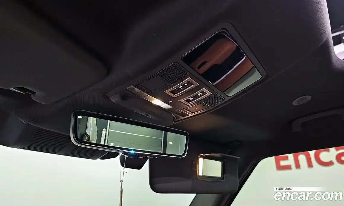 Land Rover Defender 2024 3.0 Автомат в Москве № 213903, фото 19