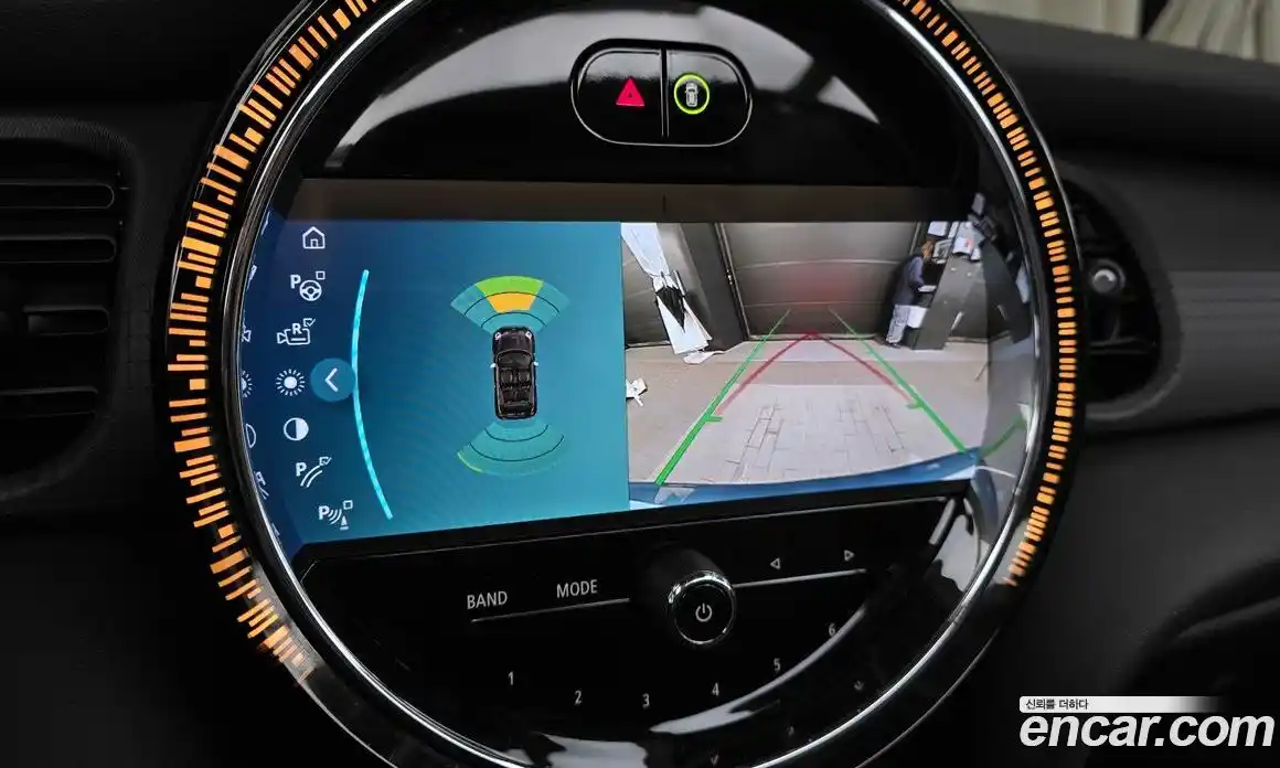 Mini Cooper Convertible 2023 2.0 Автомат в Москве № 214068, фото 13