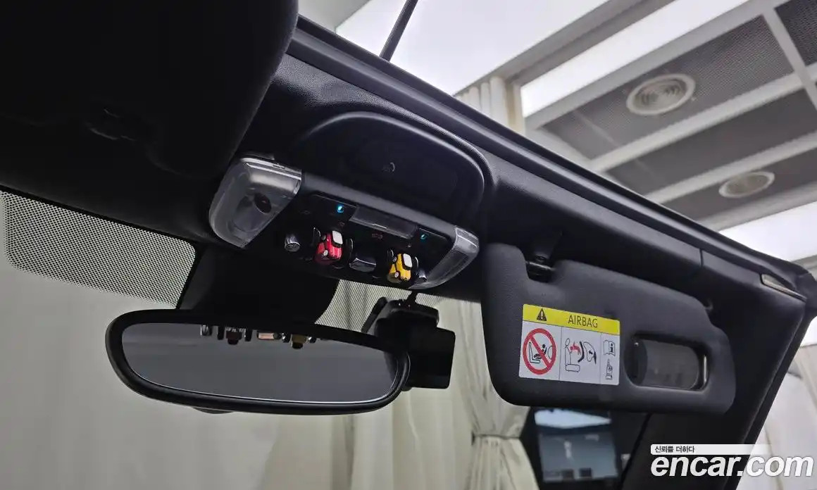 Mini Cooper Convertible 2023 2.0 Автомат в Москве № 214068, фото 18