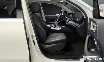 Mercedes-Benz GLE-Class 2024 3.0 Автомат в Москве № 216730, миниатюра 3