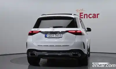 Mercedes-Benz GLE-Class 2024 3.0 Автомат в Москве № 216730, миниатюра 9