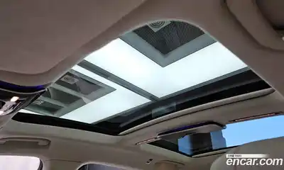 Mercedes-Benz S-Class 2024 4.0 Автомат в Москве № 219909, миниатюра 2