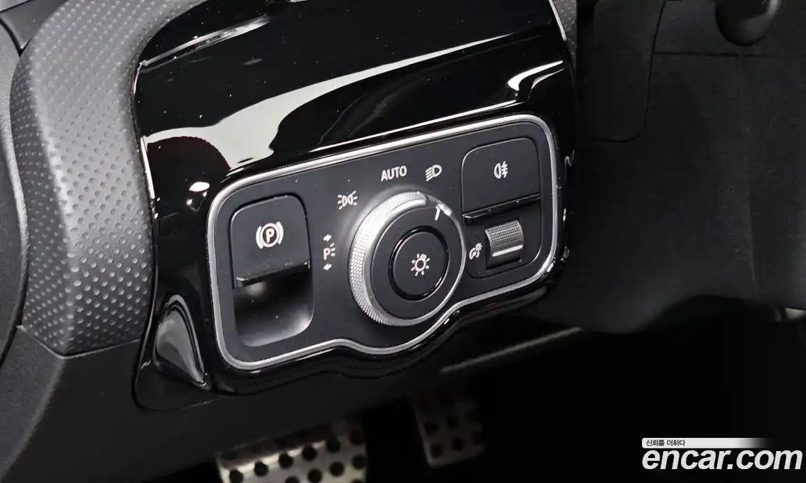 Mercedes-Benz CLA-Class 2022 2.0 Автомат в Москве № 222227, фото 16