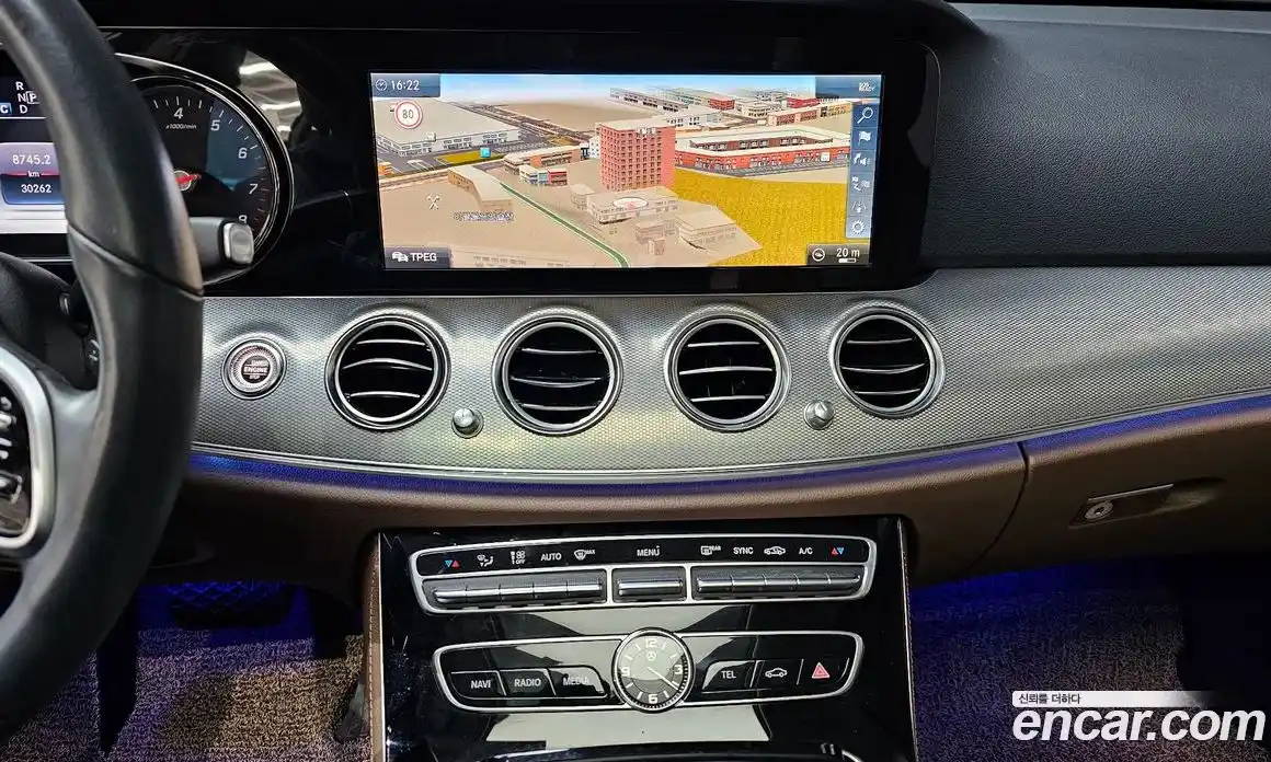 Mercedes-Benz E-Class 2019 2.0 Автомат в Москве № 223224, фото 13