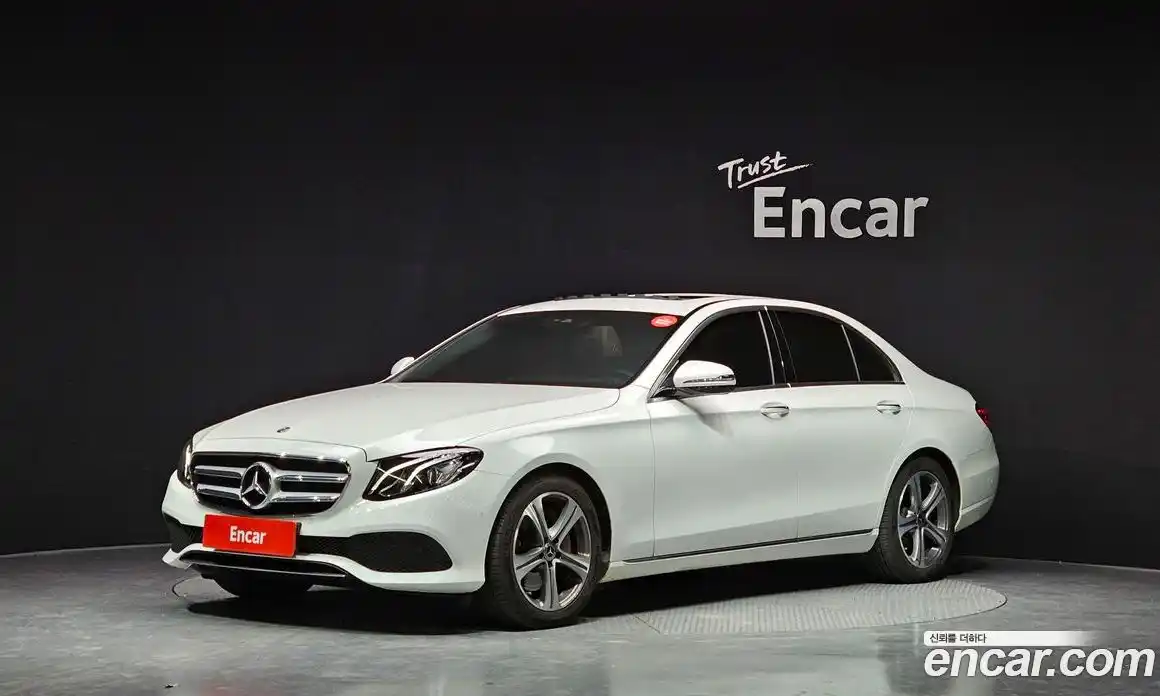 Mercedes-Benz E-Class 2019 2.0 Автомат в Москве № 223224, фото 15