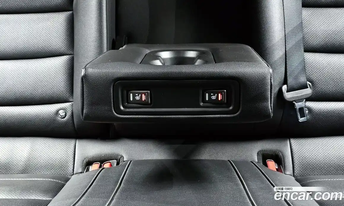 Renault QM6 2017 2.0 Автомат в Москве № 226185, фото 12