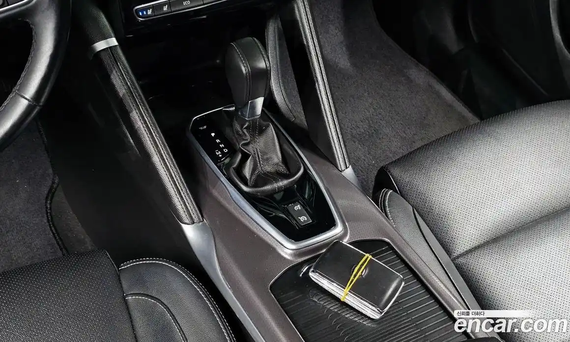 Renault QM6 2017 2.0 Автомат в Москве № 226185, фото 10