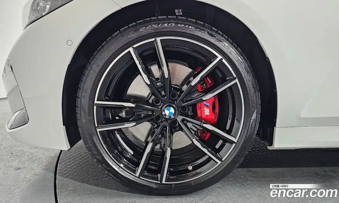 BMW 3-Series 2025 3.0 Автомат в Москве № 227659, фото 7