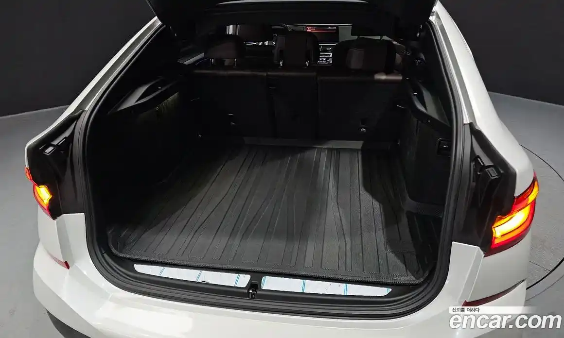 BMW Gran Turismo 2024 3.0 Автомат в Москве № 228337, фото 9