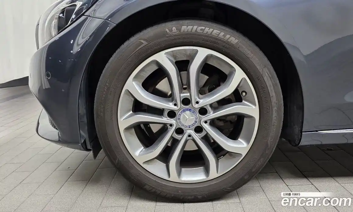 Mercedes-Benz C-Class 2016 2.0 Автомат в Москве № 229542, фото 3