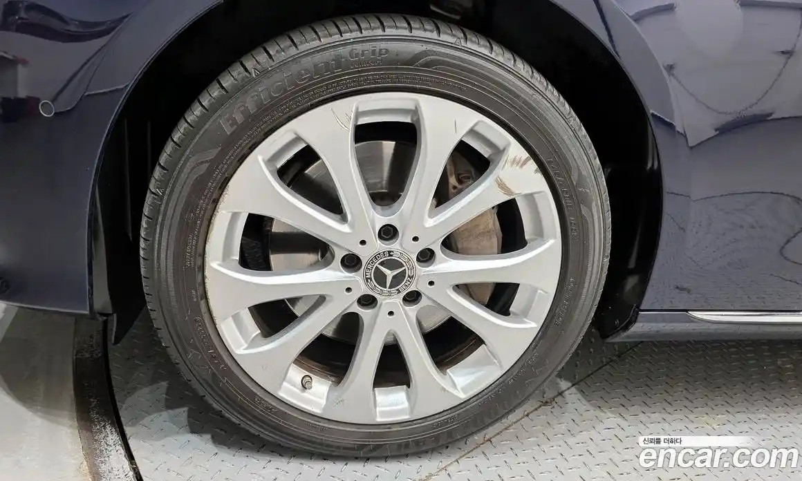 Mercedes-Benz E-Class 2020 2.0 Автомат в Москве № 229643, фото 3