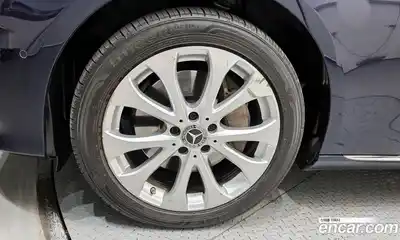 Mercedes-Benz E-Class 2020 2.0 Автомат в Москве № 229643, миниатюра 3