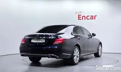 Mercedes-Benz E-Class 2020 2.0 Автомат в Москве № 229643, миниатюра 5