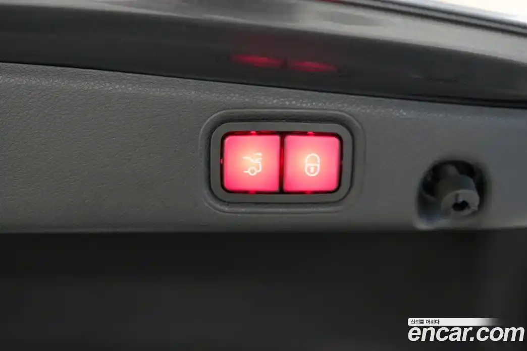 Mercedes-Benz E-Class 2020 2.0 Автомат в Москве № 229647, фото 20