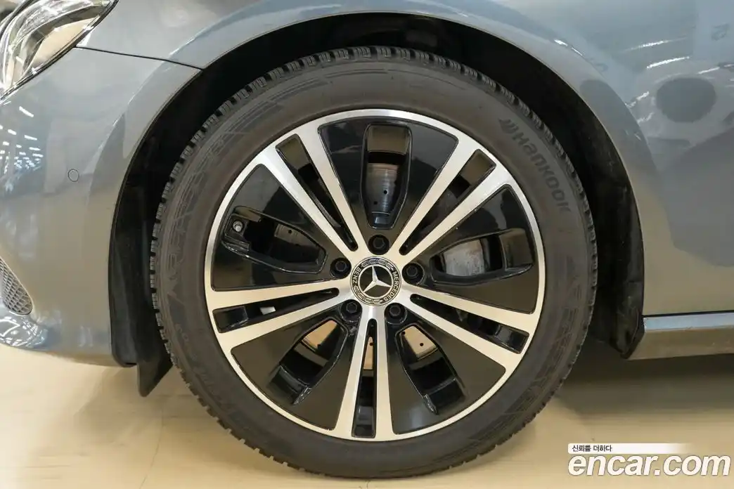 Mercedes-Benz E-Class 2020 2.0 Автомат в Москве № 229647, фото 6