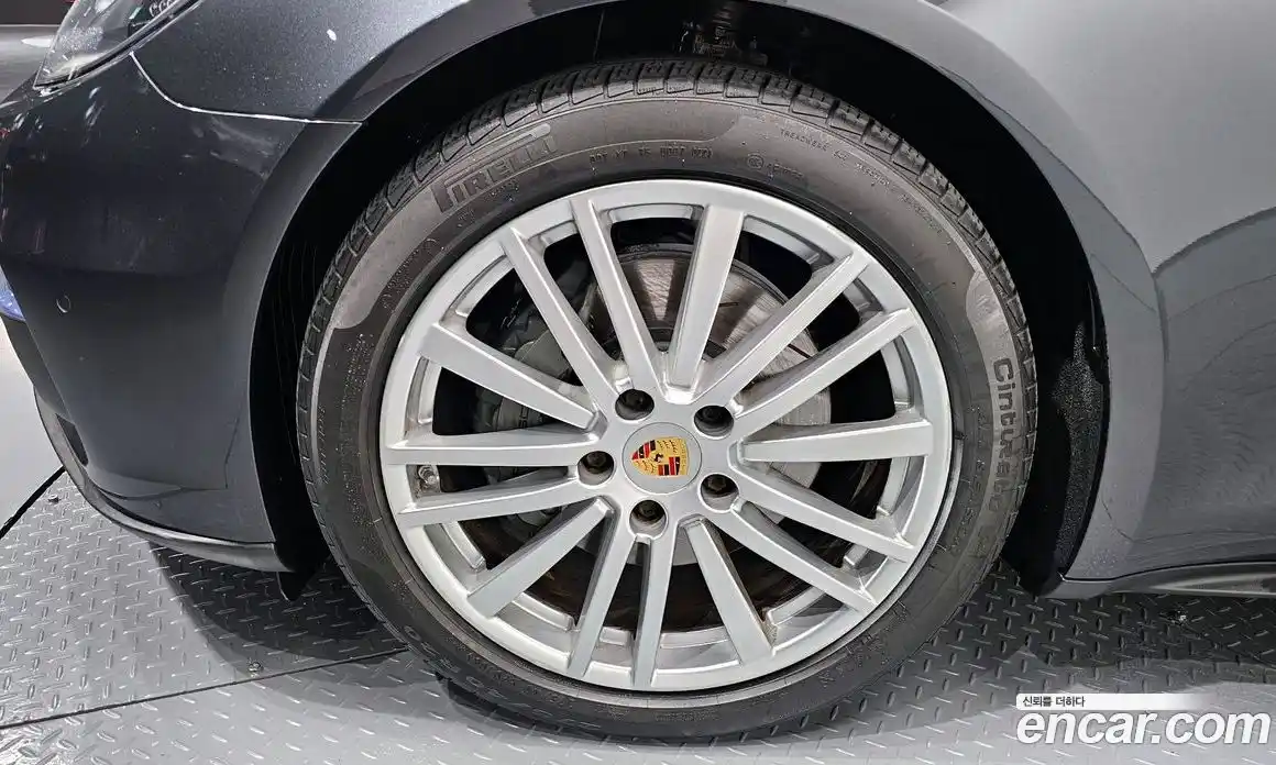 Porsche Panamera 2018 2.9 Автомат в Москве № 230979, фото 1