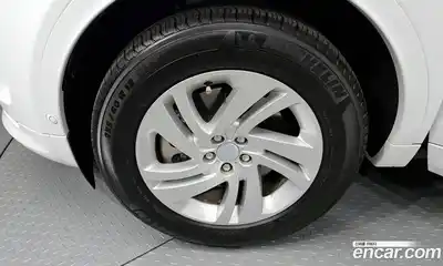 Land Rover Discovery Sport 2025 2.0 Автомат в Москве № 231136, миниатюра 5