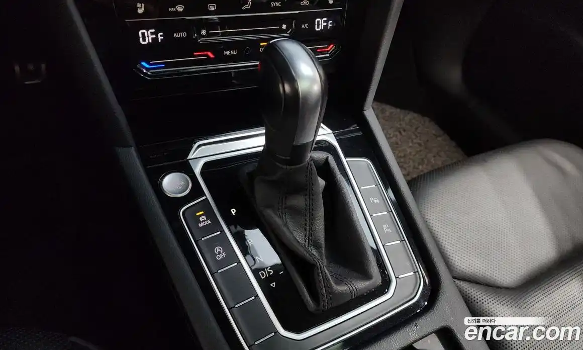 Volkswagen Arteon 2022 2.0 Автомат в Москве № 232066, фото 11