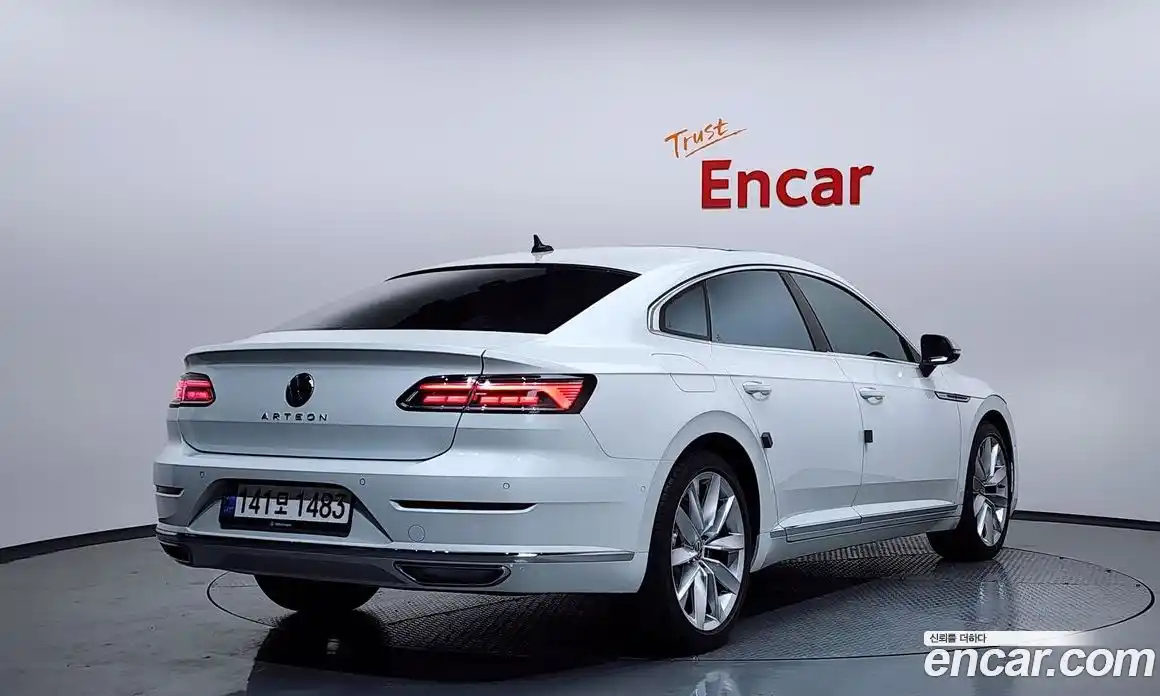 Volkswagen Arteon 2022 2.0 Автомат в Москве № 232066, фото 3