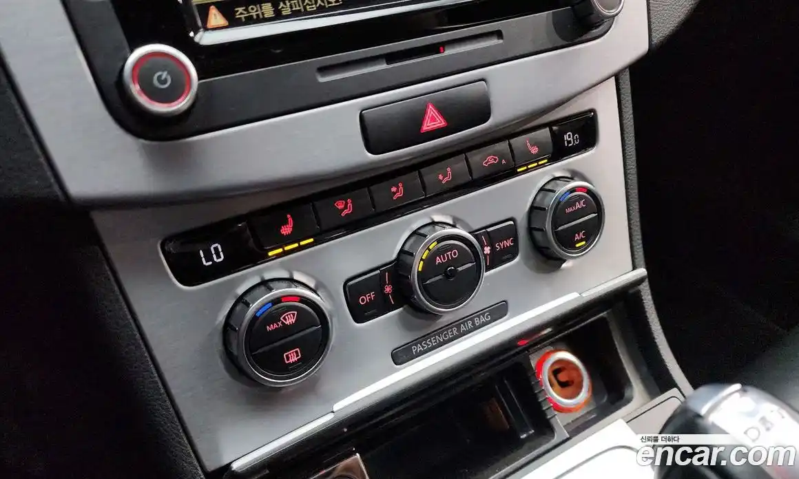 Volkswagen CC 2015 2.0 Автомат в Москве № 232259, фото 14