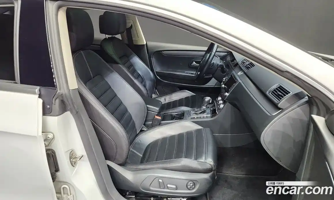 Volkswagen CC 2015 2.0 Автомат в Москве № 232259, фото 17