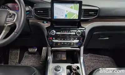 Ford Explorer 2021 2.3 Автомат в Москве № 233294, миниатюра 3