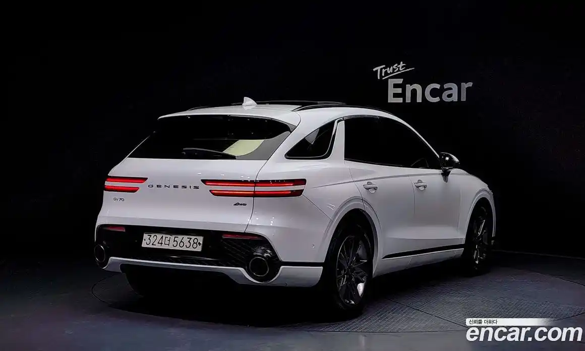 Genesis GV70 2022 2.5 Автомат в Москве № 23845, фото 9