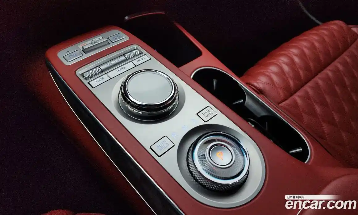 Genesis GV70 2022 2.5 Автомат в Москве № 23845, фото 10