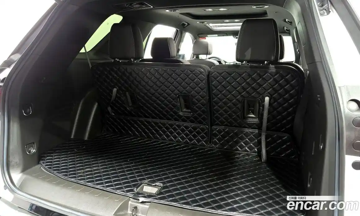 Chevrolet Traverse 2023 3.6 Автомат в Москве № 238679, фото 11