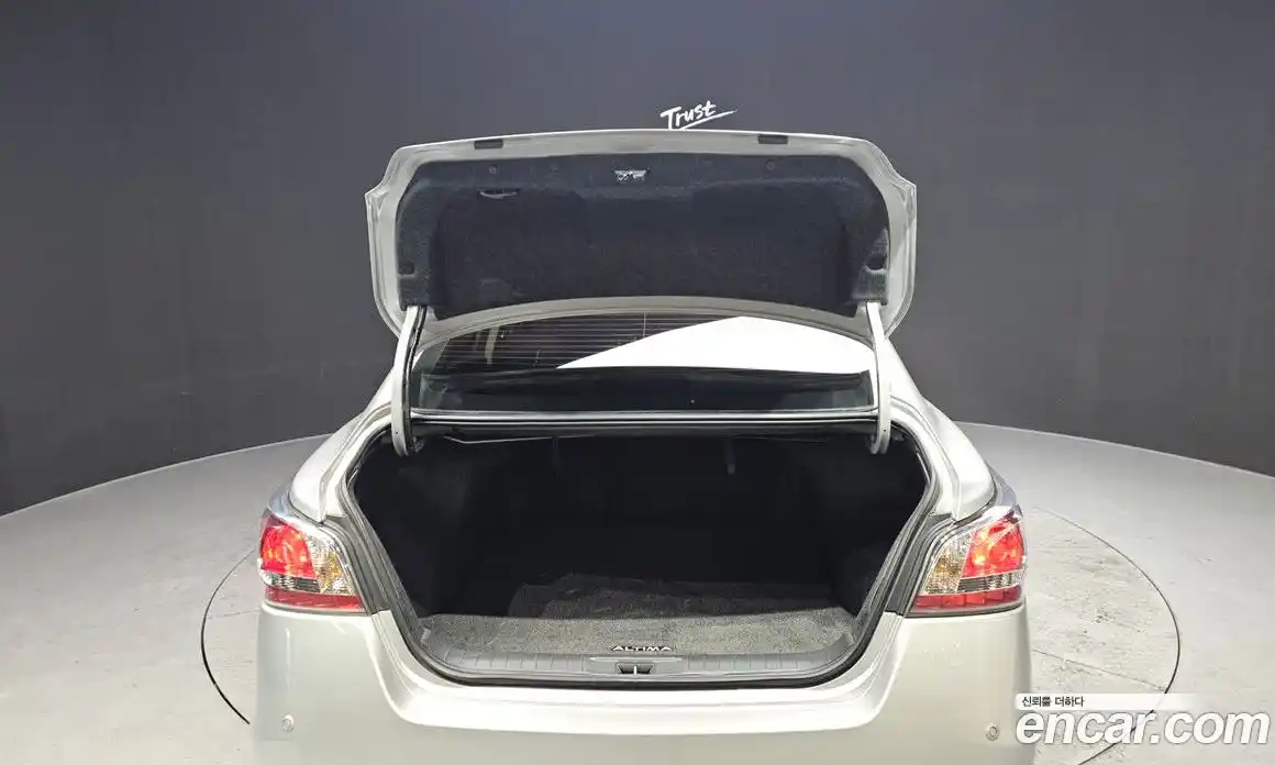 Nissan Altima 2014 2.5 Автомат в Москве № 240168, фото 4