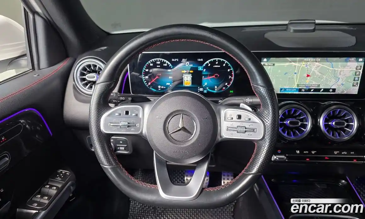 Mercedes-Benz GLB-Class 2020 2.0 Автомат в Москве № 241998, фото 17