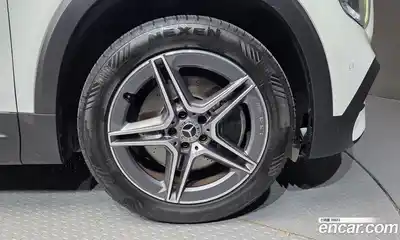 Mercedes-Benz GLB-Class 2020 2.0 Автомат в Москве № 241998, миниатюра 7