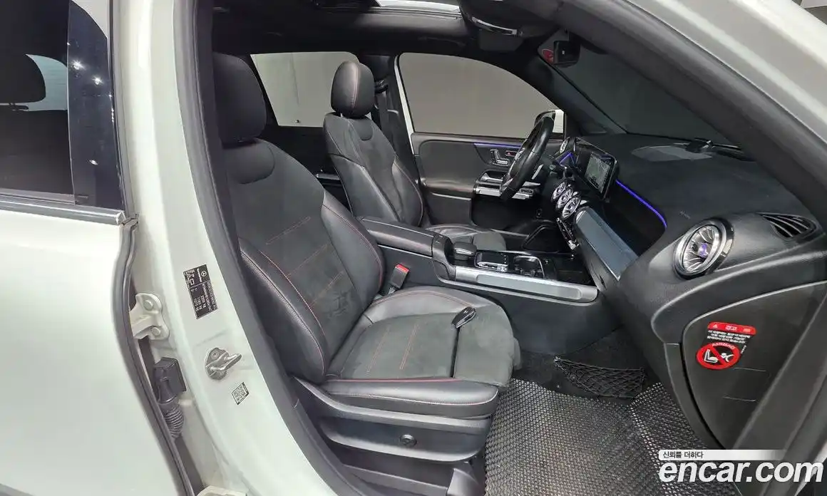 Mercedes-Benz GLB-Class 2020 2.0 Автомат в Москве № 241998, фото 8