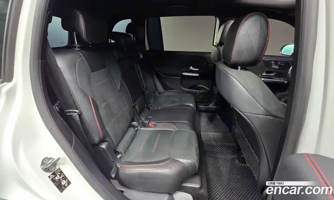 Mercedes-Benz GLB-Class 2020 2.0 Автомат в Москве № 241998, фото 9