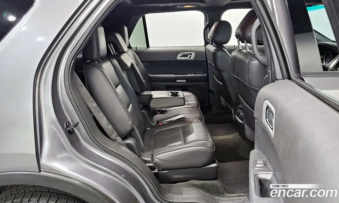 Ford Explorer 2014 3.5 Автомат в Москве № 245657, фото 13