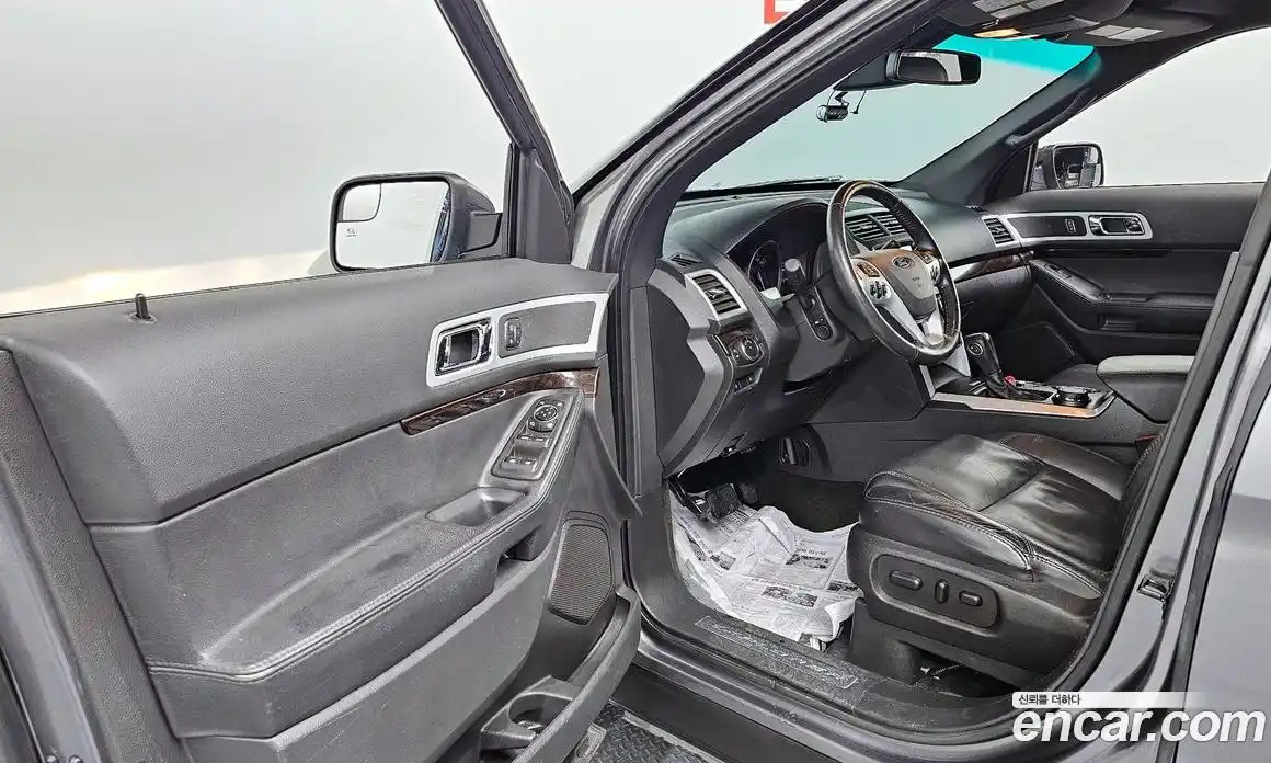 Ford Explorer 2014 3.5 Автомат в Москве № 245657, фото 19