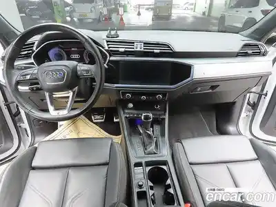 Audi Q3 2020 2.0 Автомат в Москве № 247969, миниатюра 10