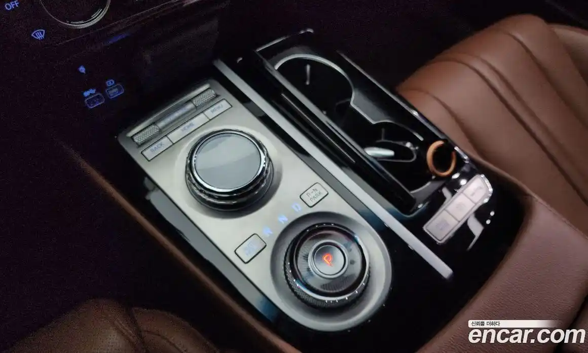 Genesis G80 2023 2.5 Автомат в Москве № 24966, фото 17