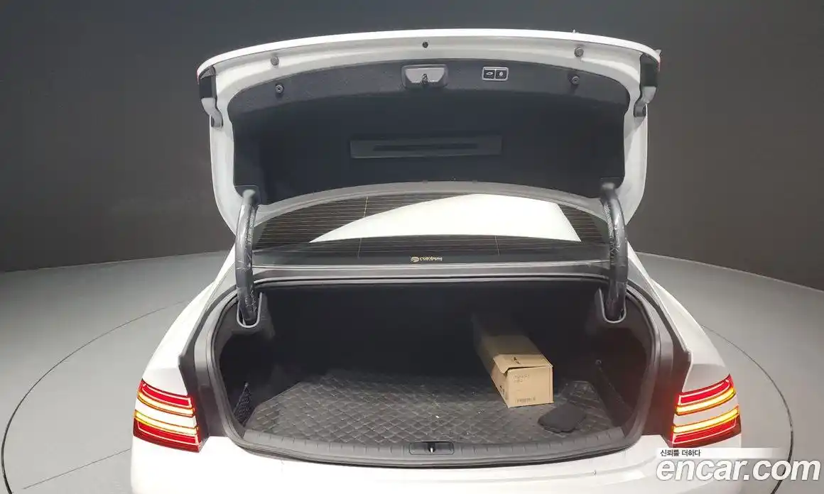 Genesis G80 2023 2.5 Автомат в Москве № 24966, фото 7