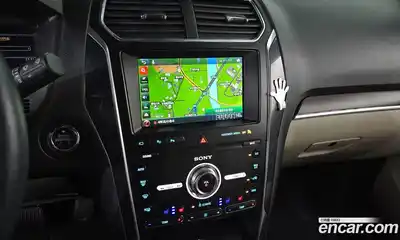 Ford Explorer 2019 2.3 Автомат в Москве № 255548, миниатюра 11