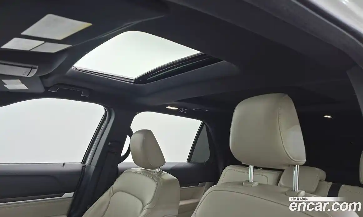 Ford Explorer 2019 2.3 Автомат в Москве № 255548, фото 20