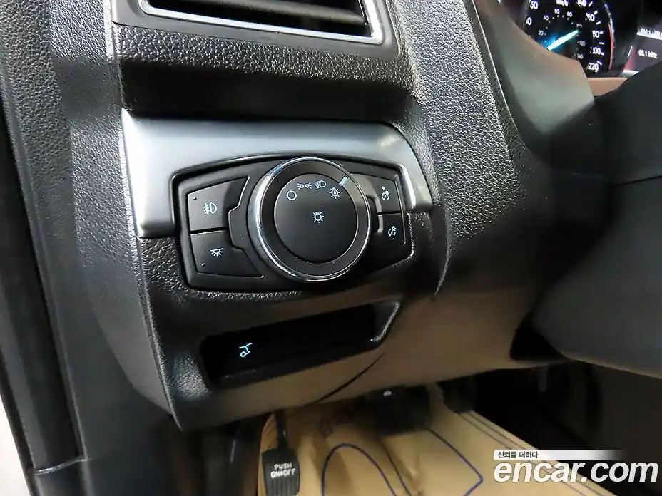 Ford Explorer 2018 2.3 Автомат в Москве № 255572, фото 15