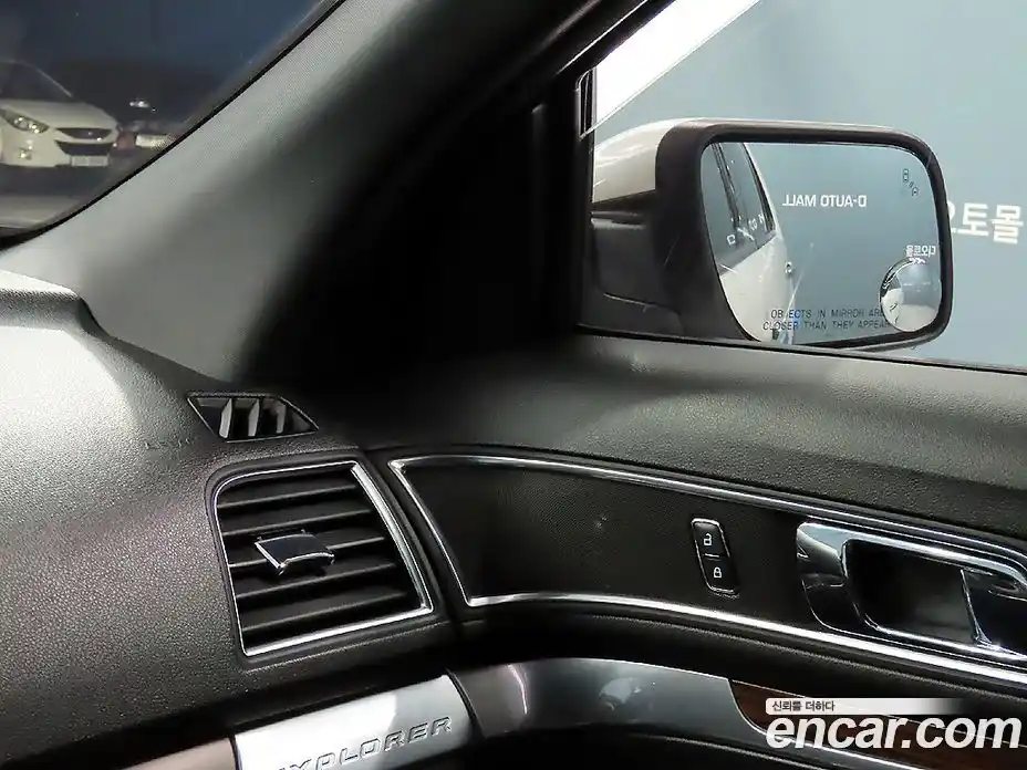 Ford Explorer 2018 2.3 Автомат в Москве № 255572, фото 16