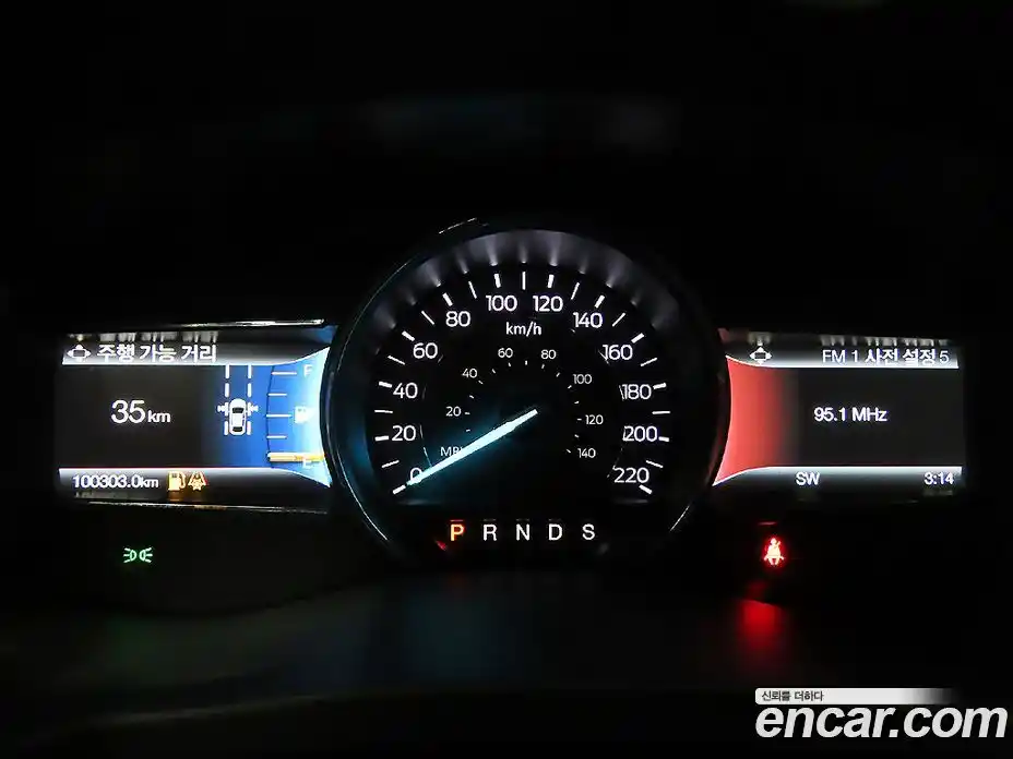 Ford Explorer 2018 2.3 Автомат в Москве № 255572, фото 9